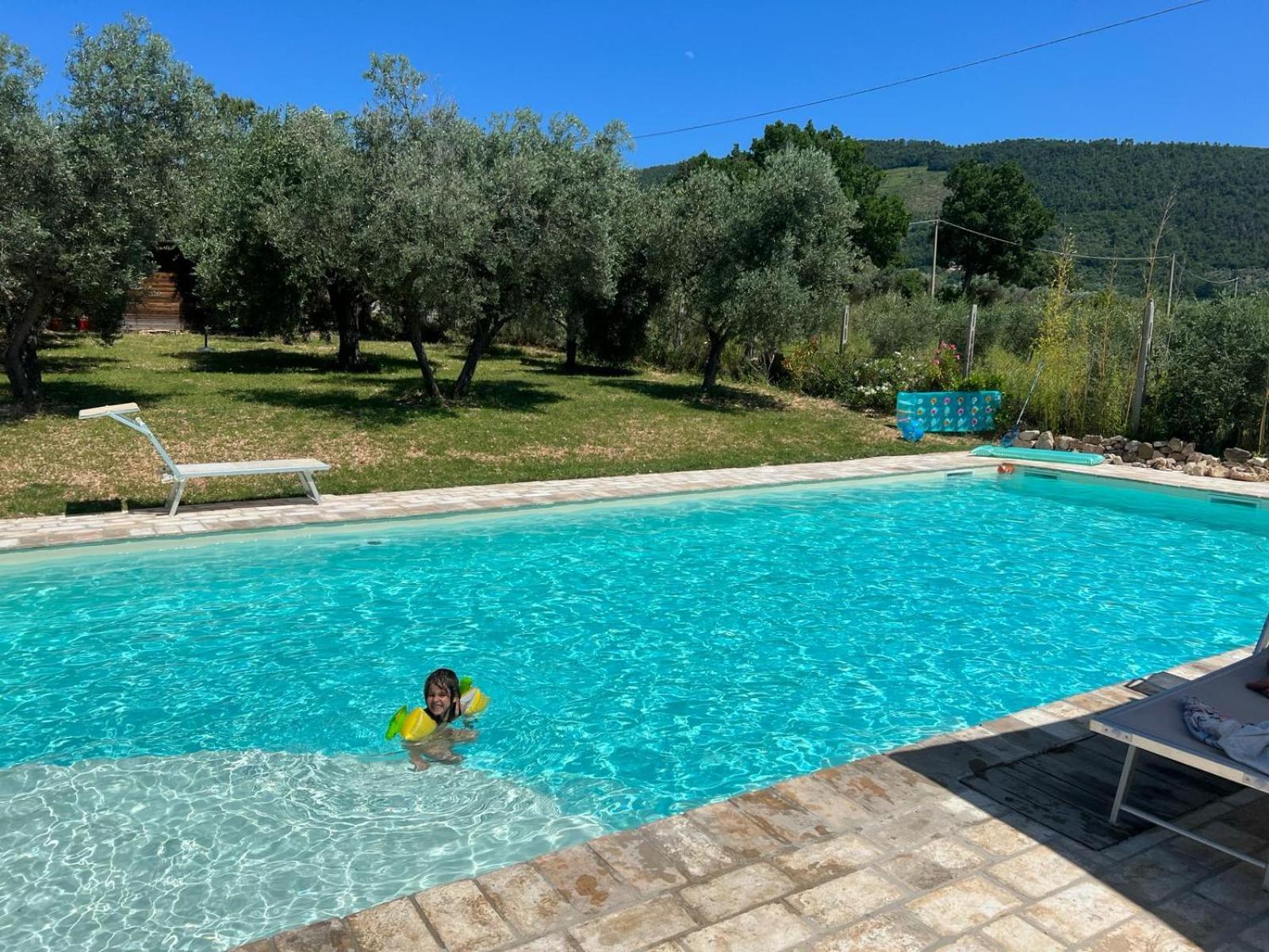 Agriturismo Uliveto Benedetti Leilighet Spoleto Eksteriør bilde